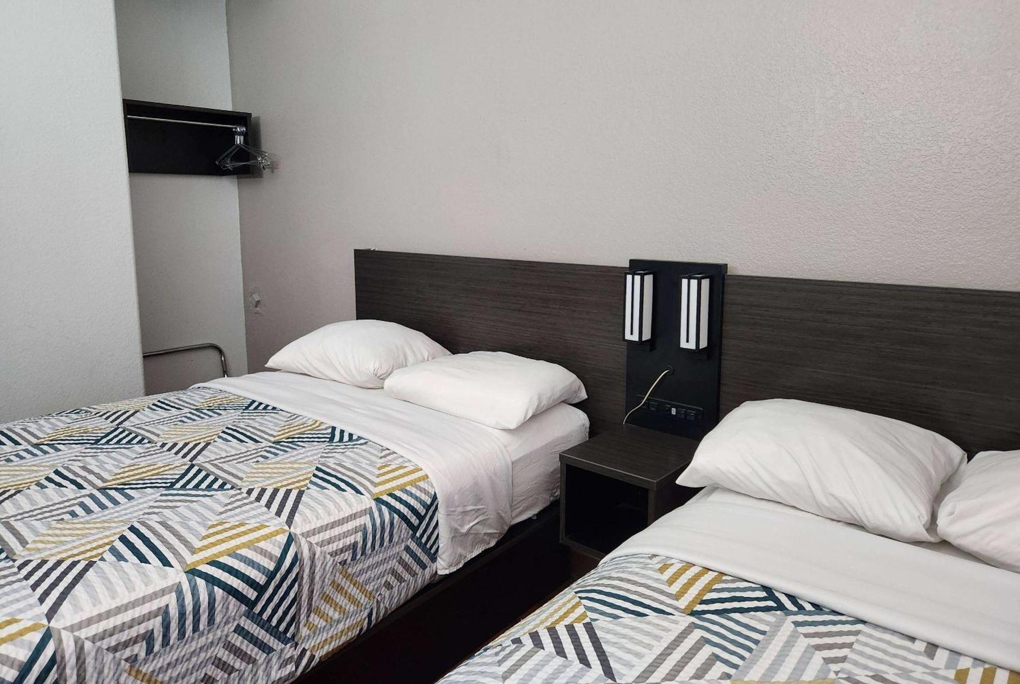 Baymont By Wyndham San Antonio Airport Hotel Bagian luar foto